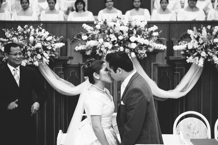 wedding-kiss-after-ceremony