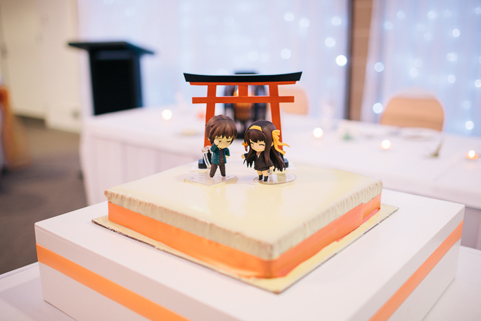 japanese-anime-cake-toppers