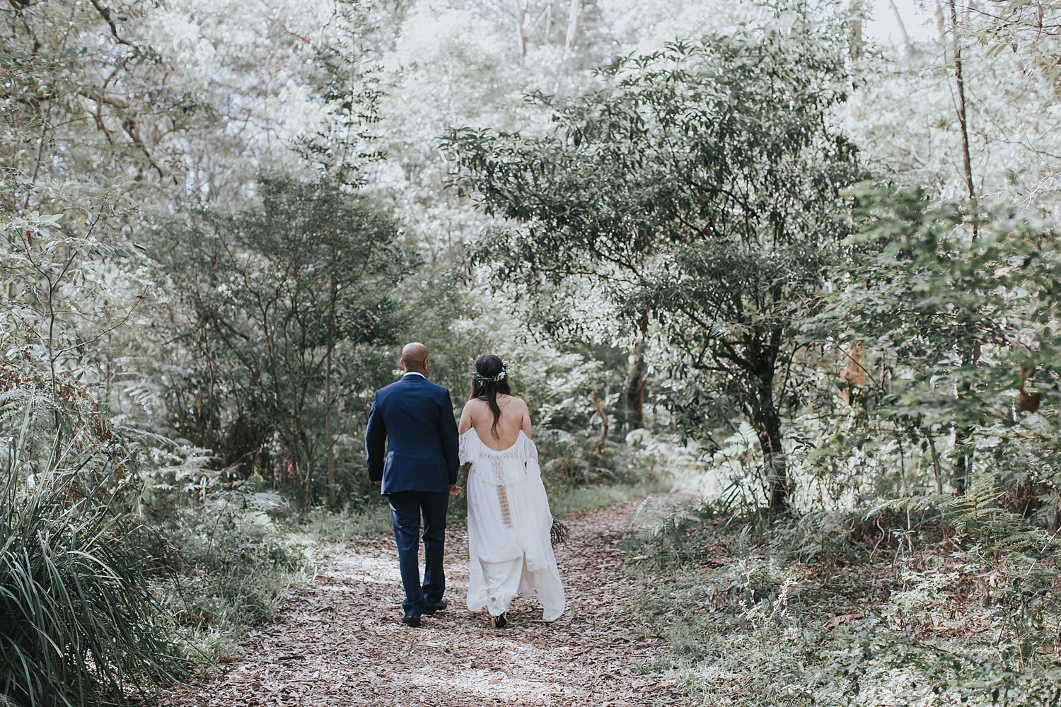 natural candid wedding photography in sydney