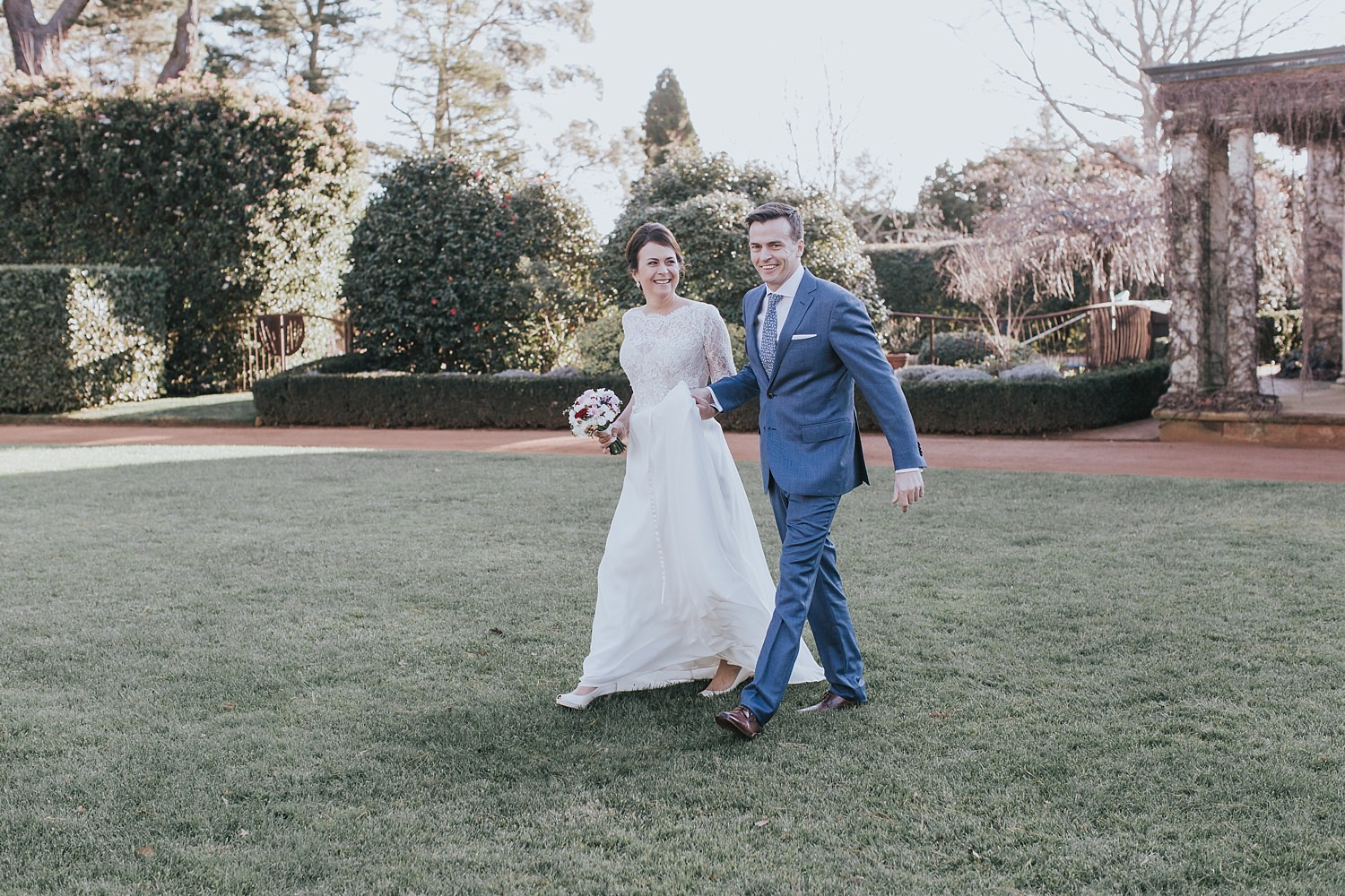southern highlands couple getting married at bendooley estate