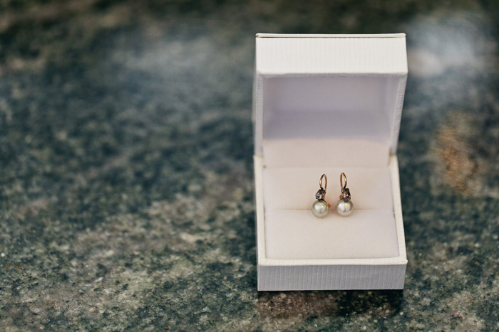 sydney-wedding-earrings-stylist