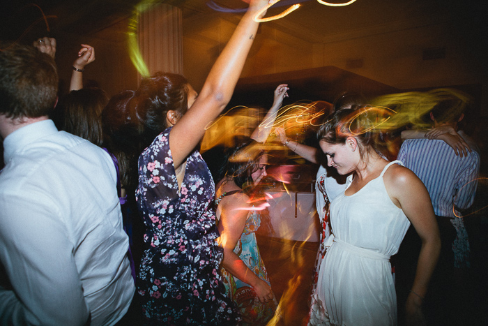 dancing-at-the-wedding-reception-in-sydney