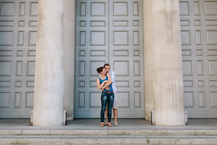 relaxed-engagement-and-wedding-photography