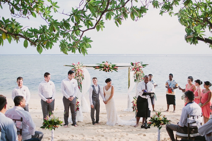 Australian couple gets married in Fiji at The Warwick