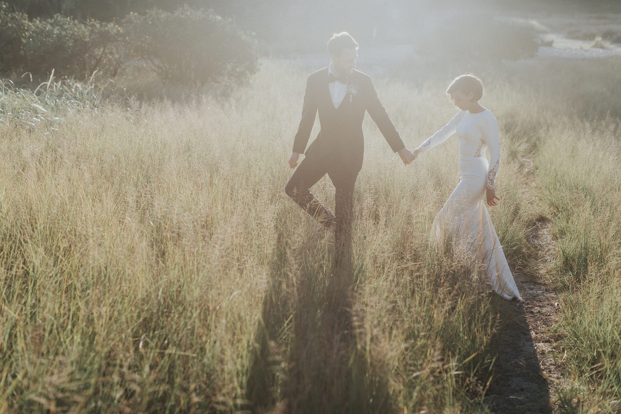 natural honest wedding photography in centennial park